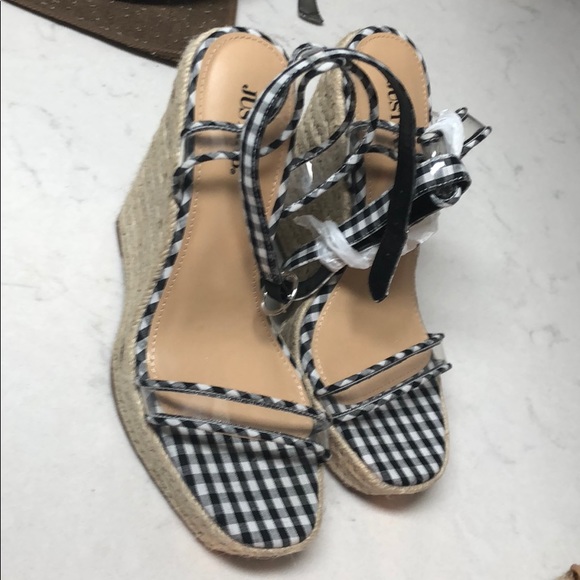 Lot of 2: Women’s wedges - Picture 2 of 6